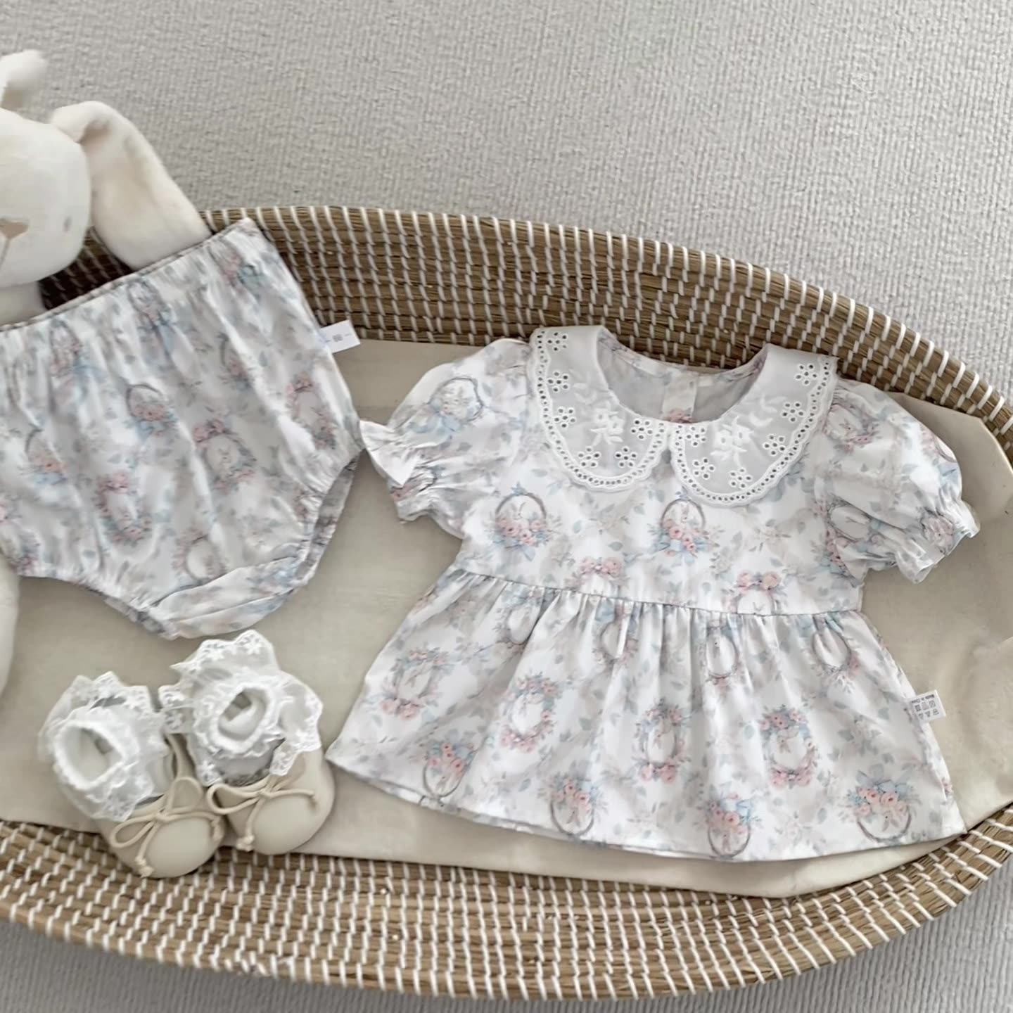 Summer Baby Kids Girls Floral Pattern Short Sleeves Dress and Bloomers Clothing Set-0